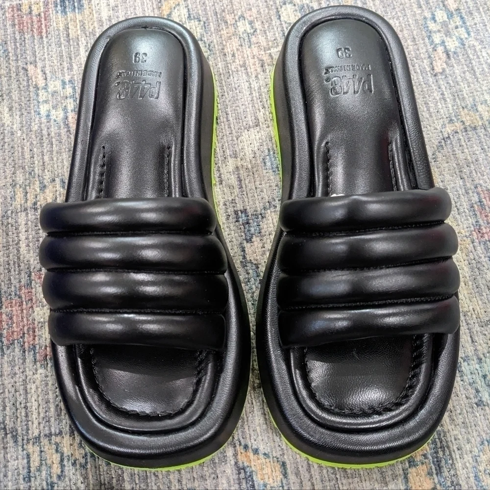 NWT P448 | Women's Fergie Platform Slide Sandals in Black